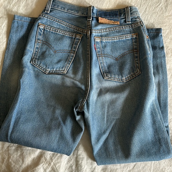 Vintage Levi’s jeans - Picture 1 of 9